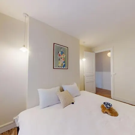 Helsinki, Atypique Apartament