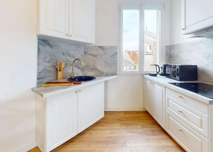 Helsinki, Atypique Daire Reims